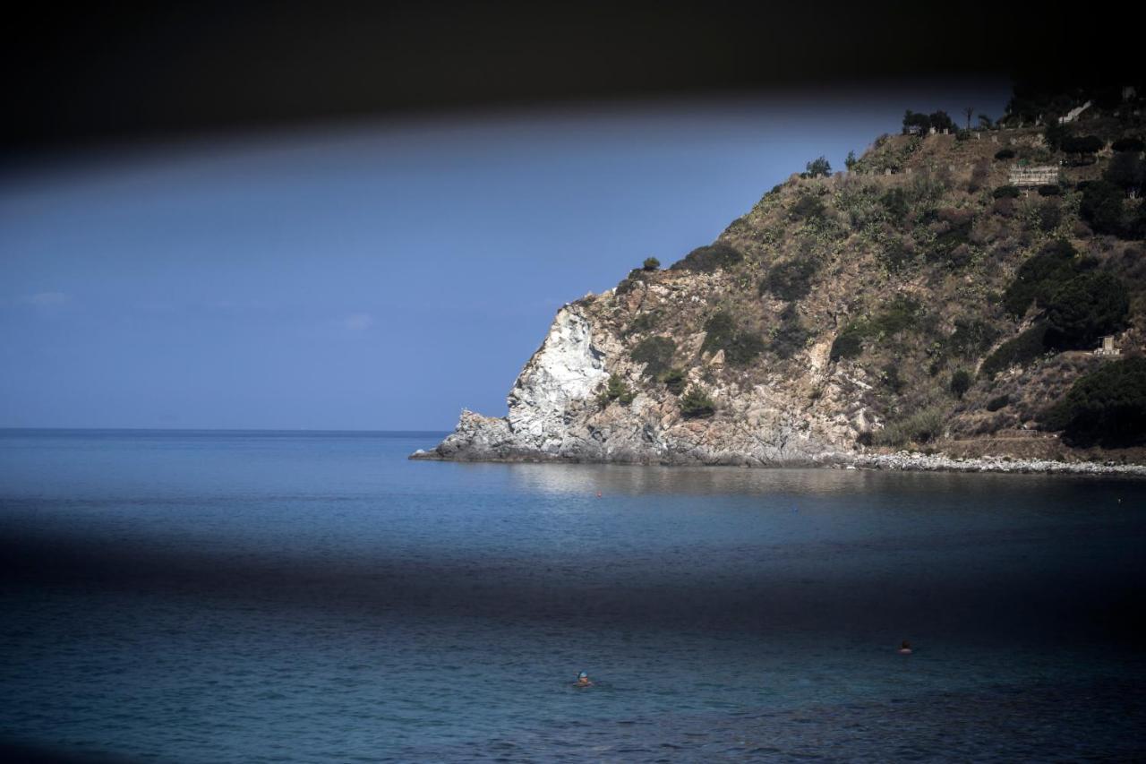 Villaggio Albergo Da Ciccio Sul Mare Capo Vaticano Luaran gambar